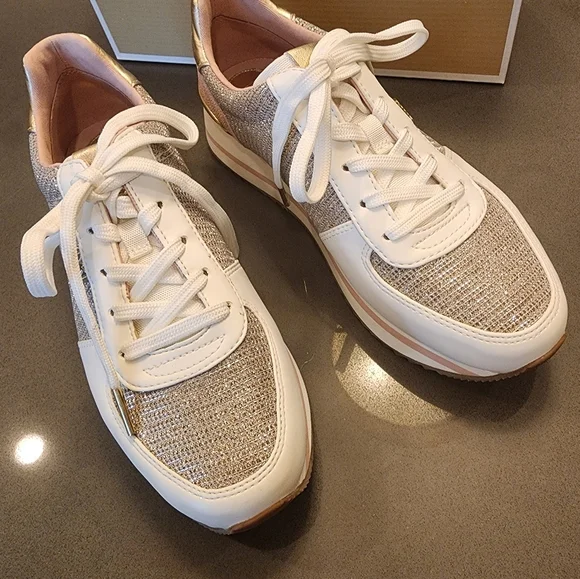 🩷✨️🩷Michael Kors Monique Glitter Trainer Sneakers Brand new ✨️ size 8 - Picture 6 of 11